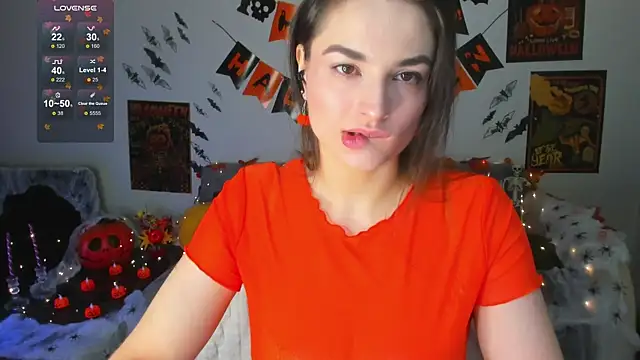 Camilla  one   online show from 28, 10, 2025