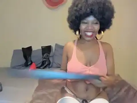 Snapshot of AfricanSquirtingQueen chatting on 24, 6, 2026 AfricanSquirtingQueen online show from 24, 6, 2026