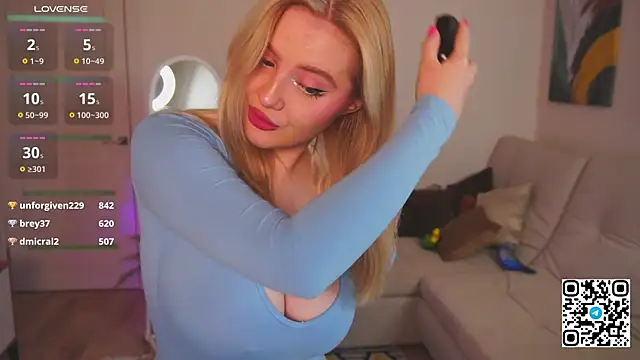 oliviabr0wn0 online show from 21, 9, 2025