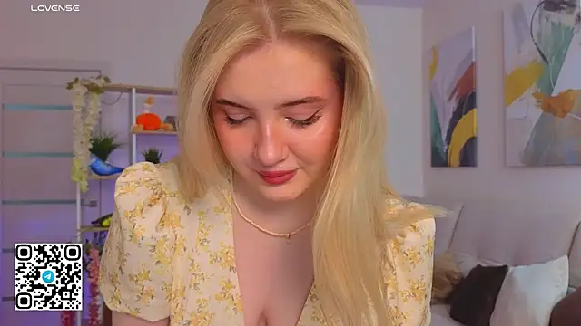 oliviabr0wn0 online show from 3, 10, 2025