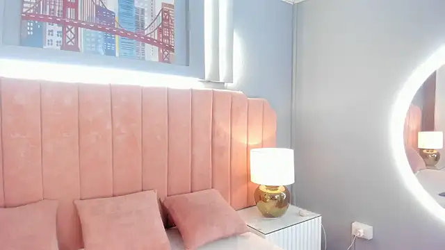 maddy brookss online show from 21, 9, 2025