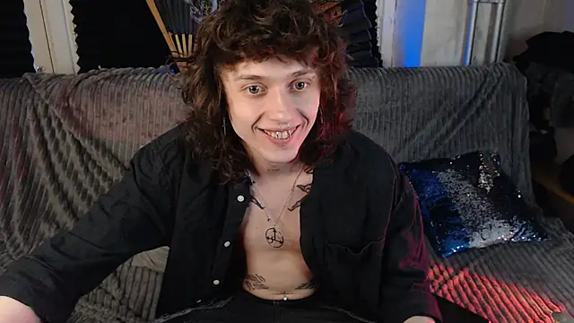 axxxturel online show from 7, 5, 2026