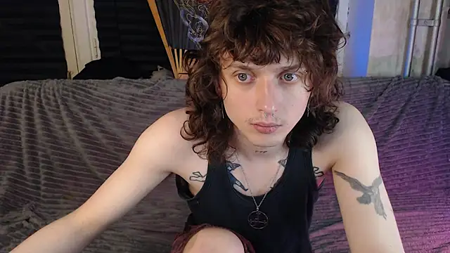 axxxturel online show from 4, 6, 2026