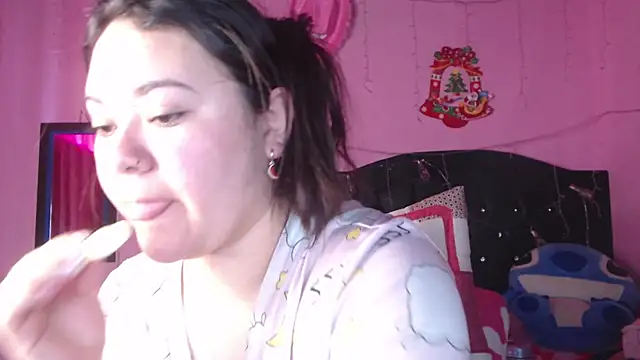 NikkiRous  online show from 15, 10, 2025