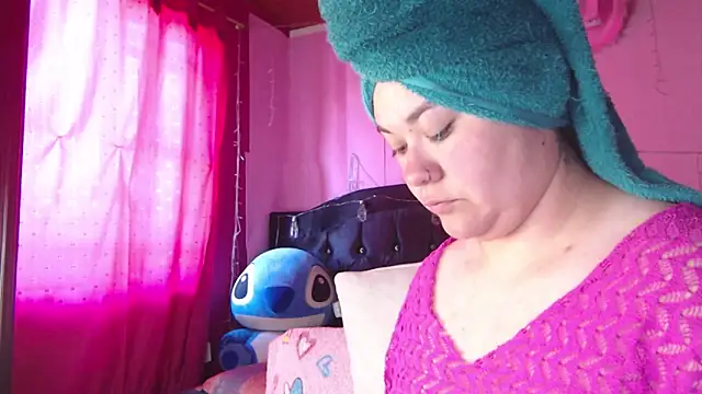 NikkiRous  online show from 11, 2, 2026