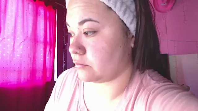 NikkiRous  online show from 28, 2, 2026