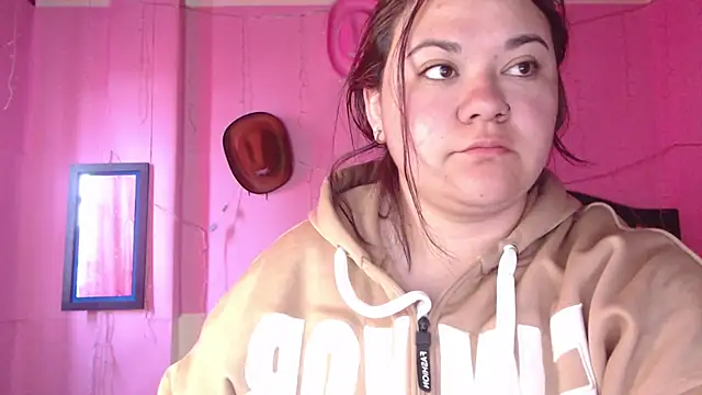 NikkiRous  online show from 10, 1, 2026