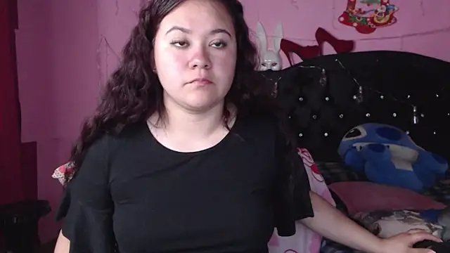 NikkiRous  online show from 17, 3, 2025