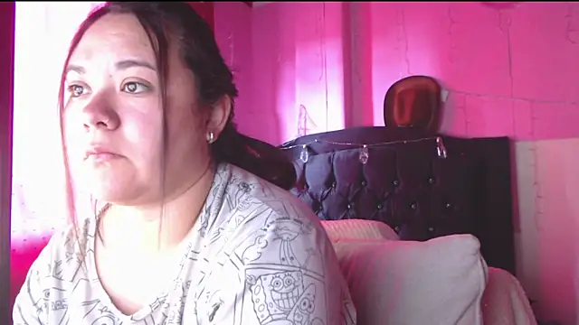 NikkiRous  online show from 10, 4, 2026