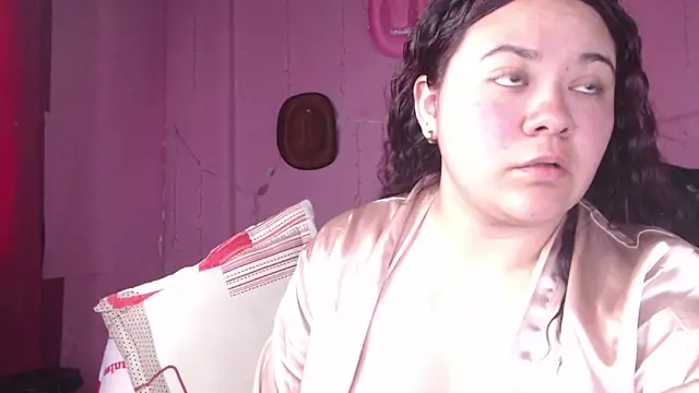 NikkiRous  online show from 15, 3, 2025