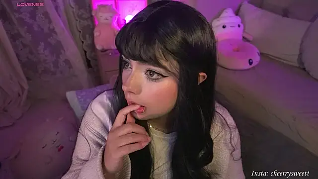 Cheerrysweett online show from 7, 2, 2026