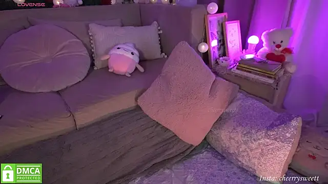 Cheerrysweett online show from 23, 12, 2025