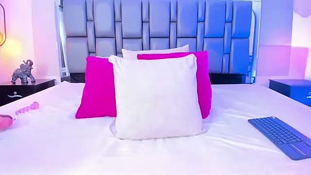 Snapshot of Emily_Gil1 chatting on 21, 3, 2025 Emily Gil1 online show from 21, 3, 2025