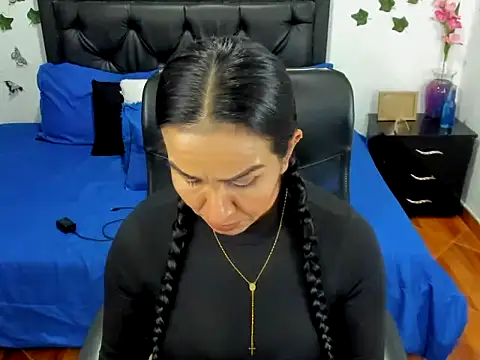 Violeta stilll online show from 21, 10, 2025