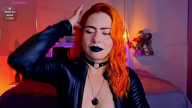 Dulce charlottee online show from 30, 10, 2025