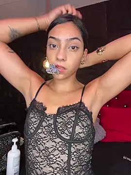 Snapshot of Ema_azel chatting on 19, 9, 2025 Ema azel online show from 19, 9, 2025