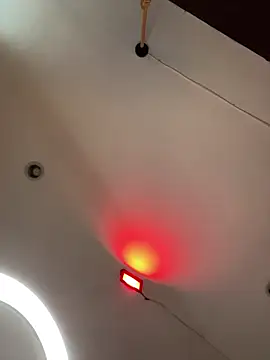 Snapshot of Ema_azel chatting on 4, 10, 2025 Ema azel online show from 4, 10, 2025