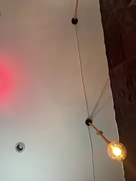 Snapshot of Ema_azel chatting on 30, 10, 2025 Ema azel online show from 30, 10, 2025