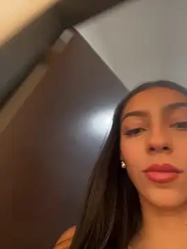 Snapshot of Ema_azel chatting on 2, 3, 2025 Ema azel online show from 2, 3, 2025