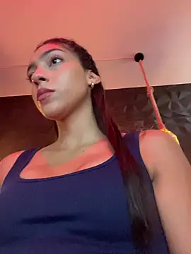 Snapshot of Ema_azel chatting on 8, 10, 2025 Ema azel online show from 8, 10, 2025