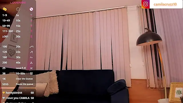 cami cruzz online show from 18, 3, 2025