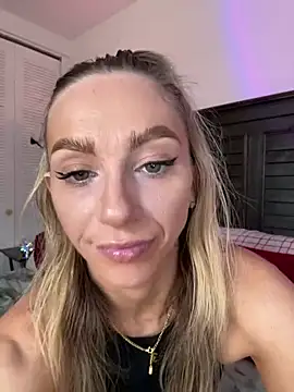 BrattyBae xo online show from 2, 3, 2025