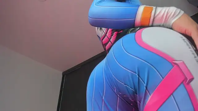 evaevanscute online show from 25, 2, 2025