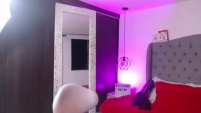 miaromanove ss online show from 6, 10, 2025