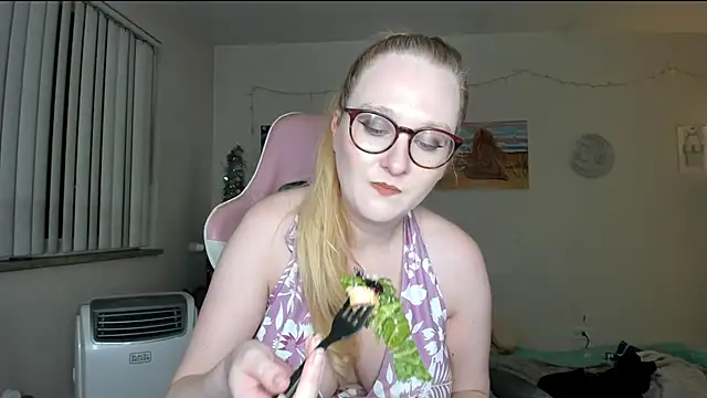 AudreyMadisonX online show from 15, 2, 2025