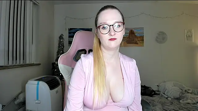 AudreyMadisonX online show from 9, 1, 2025