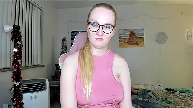 AudreyMadisonX online show from 4, 2, 2025