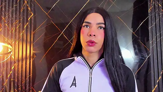 Giorgina Parado online show from 17, 9, 2025