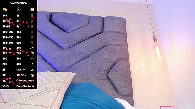 AilishBenson online show from 25, 10, 2025