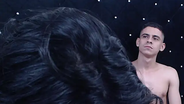 Snapshot of YeraldinAndJos chatting on 14, 11, 2025 YeraldinAndJos online show from 14, 11, 2025