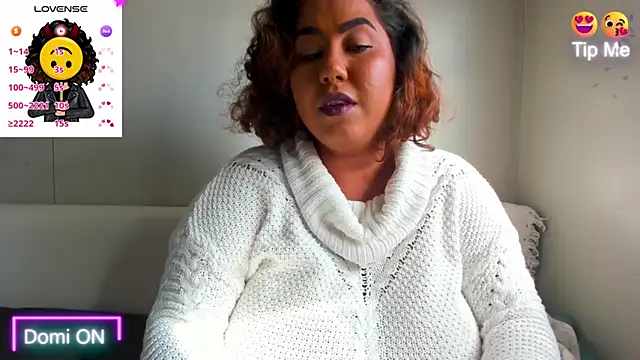 Snapshot of isobeladams20 chatting on 13, 12, 2024 isobeladams20 online show from 13, 12, 2024