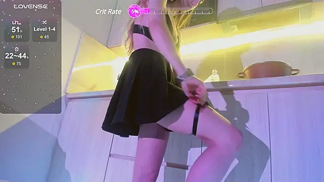 Snapshot of MelodyElf chatting on 9, 2, 2025 MelodyElf online show from 9, 2, 2025