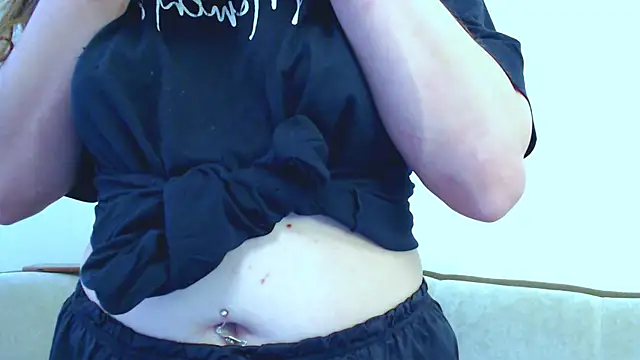 Helen Adams  online show from 14, 3, 2025