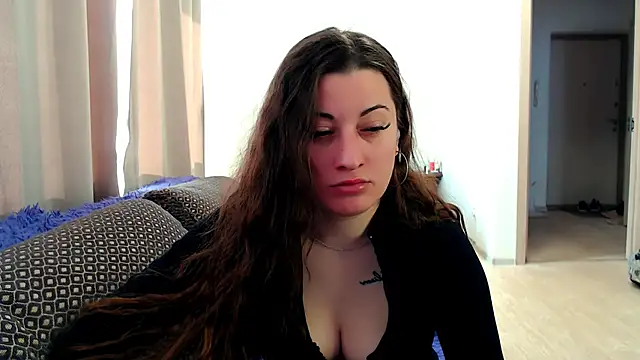 Helen Adams  online show from 10, 5, 2026