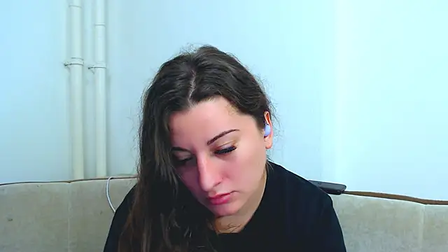 Helen Adams  online show from 24, 12, 2024