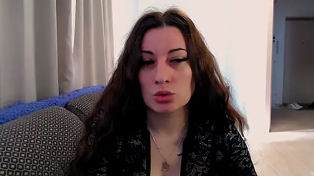 Helen Adams  online show from 25, 5, 2026
