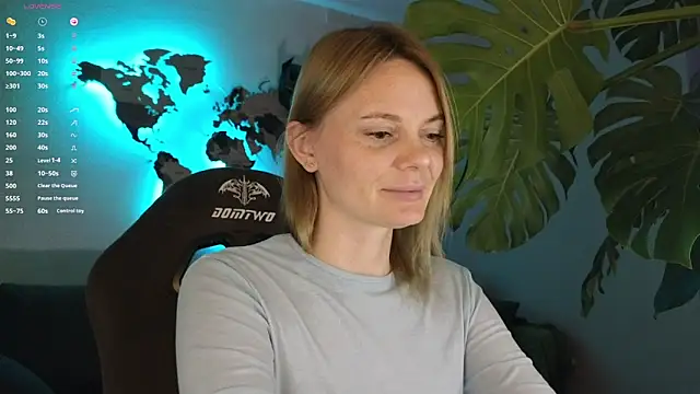 Snapshot of Sam_Klaus chatting on 3, 12, 2025 Sam Klaus online show from 3, 12, 2025