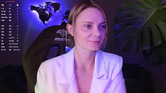 Snapshot of Sam_Klaus chatting on 3, 10, 2025 Sam Klaus online show from 3, 10, 2025