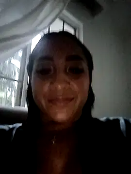 KateVenegas online show from 28, 2, 2025