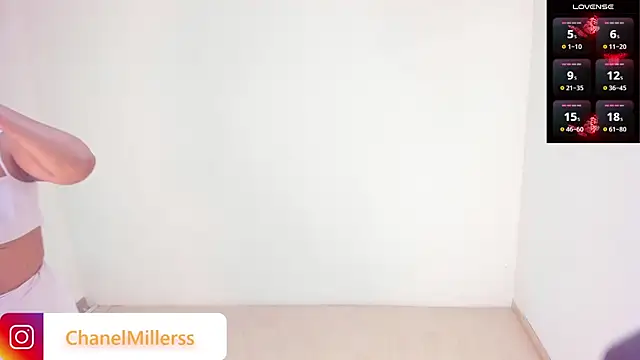 ChanelMillers  online show from 28, 2, 2025