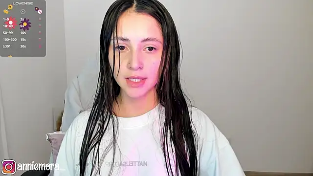 annie mora online show from 25, 2, 2025