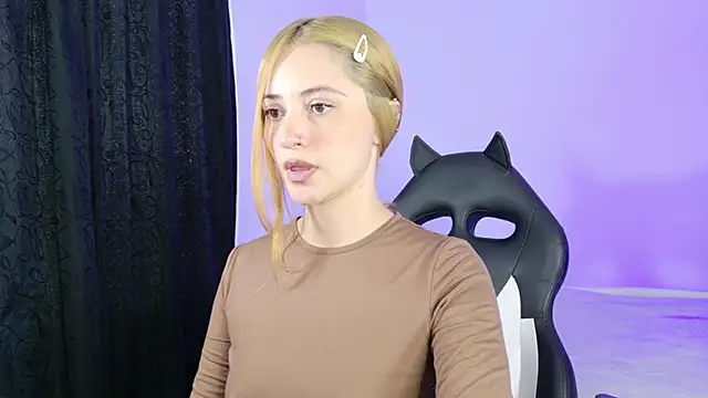 annie mora online show from 21, 4, 2026