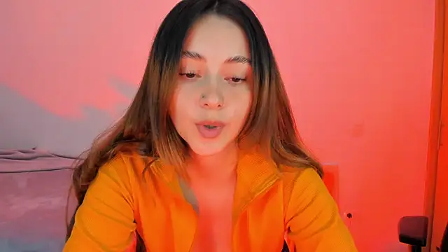 annie mora online show from 28, 11, 2025