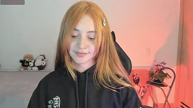 annie mora online show from 19, 12, 2025