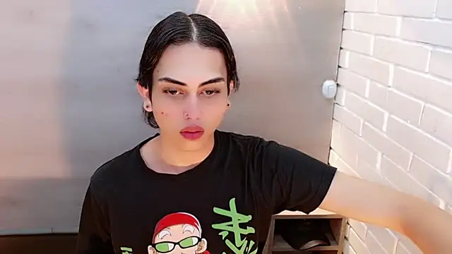 Daniela Pink  online show from 12, 10, 2025