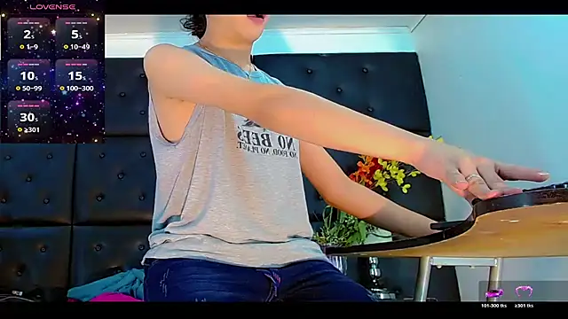 Daniela Pink  online show from 7, 7, 2026